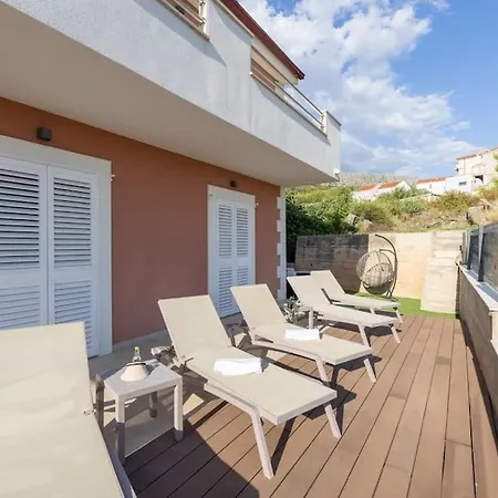 Apartamento La' Ena - New Modern Apartment- Beautiful Sea View